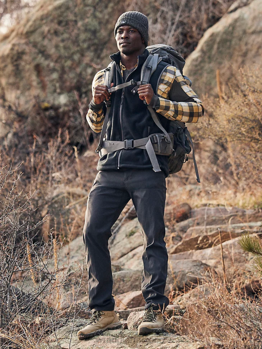 ropa mx Wrangler hombres pantalón utilitario sintético atg caviar (ns849cv) 62D6645