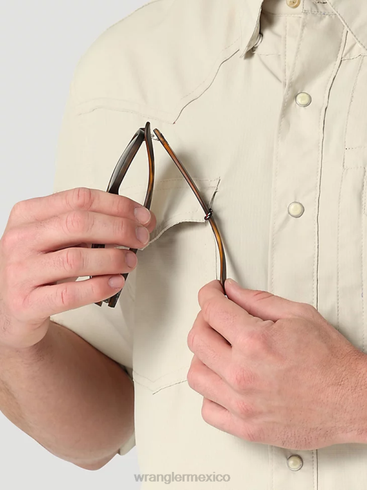 ropa mx Wrangler hombres Camisa lisa de manga larga con broche de rendimiento nublado (112323768) 62D6432
