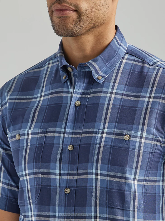 ropa mx Wrangler hombres camisa con botones a cuadros de manga corta y fácil cuidado resistente azul profundo (112325041) 62D6342