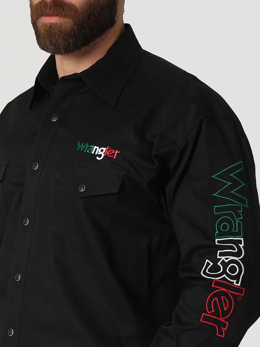 ropa mx Wrangler hombres camisa lisa de manga larga con botones y logo negro (112317124) 62D6396