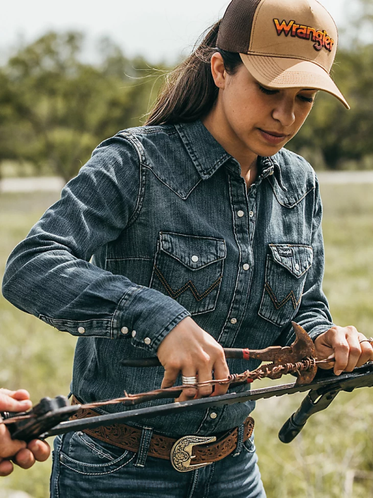 ropa mx Wrangler mujer Top liso de manga larga con canesú delantero y trasero de un punto negro (lw1002x) 62D6888